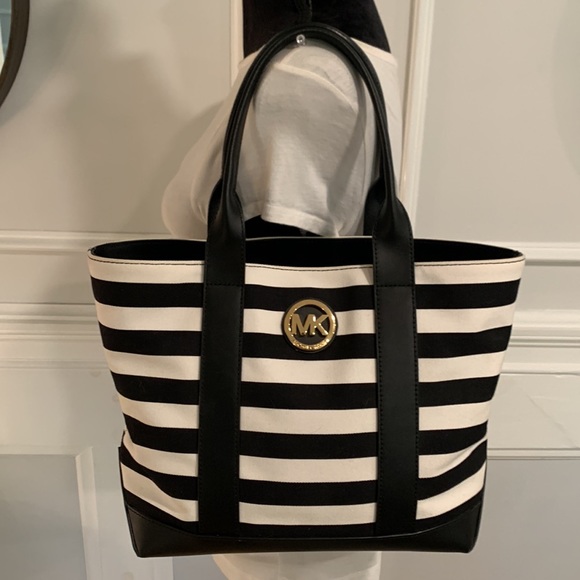 Michael Kors Fulton Black & White Canvas and Leather Nautical Tote Bag EUC - Picture 8 of 14